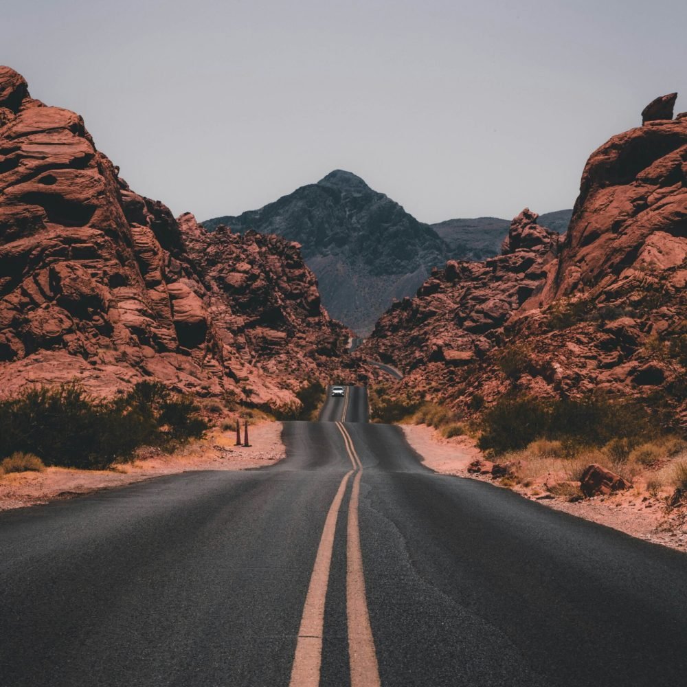 jake-blucker-tMzCrBkM99Y-unsplash